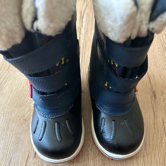 Paw Patrol Boots with Velcro Straps - Picture 7 of 7